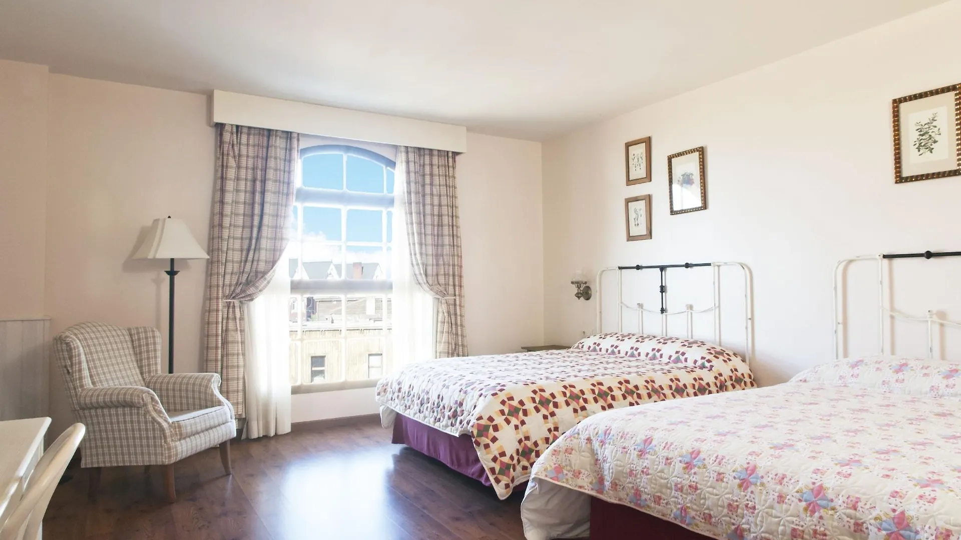 PortAventura Hotel Gold River: Theme Park Access Included Salou