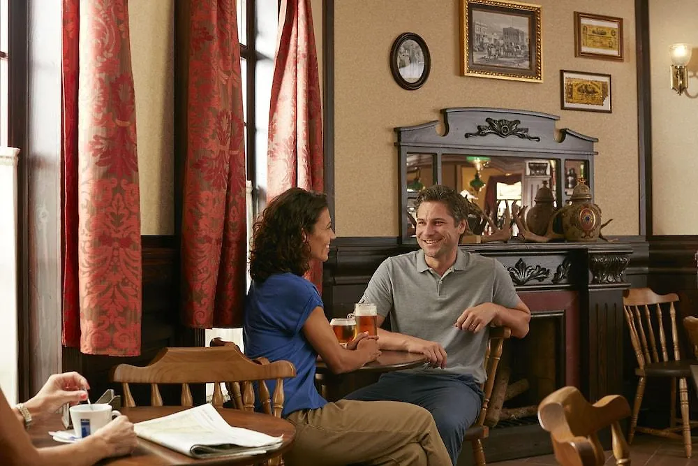 PortAventura Hotel Gold River: Theme Park Access Included Salou