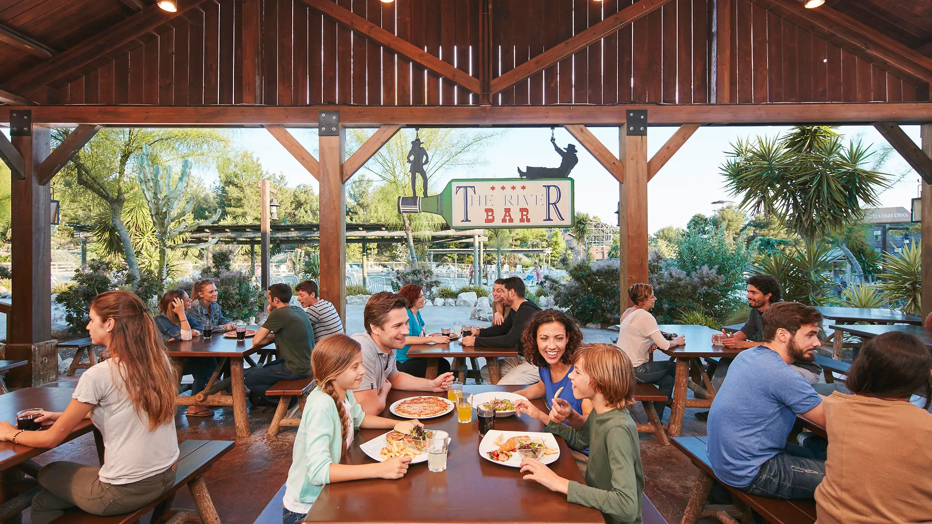 PortAventura Hotel Gold River: Theme Park Access Included Salou